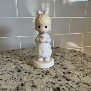 Precious Moments 1989 "The Good Lord Always Delivers"